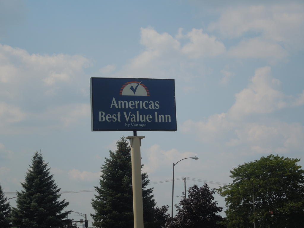 Americas Best Value Inn Maumee/Toledo Extérieur photo