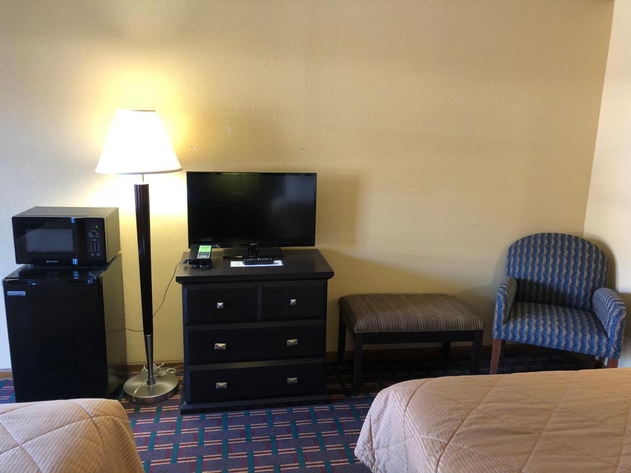 Americas Best Value Inn Maumee/Toledo Extérieur photo
